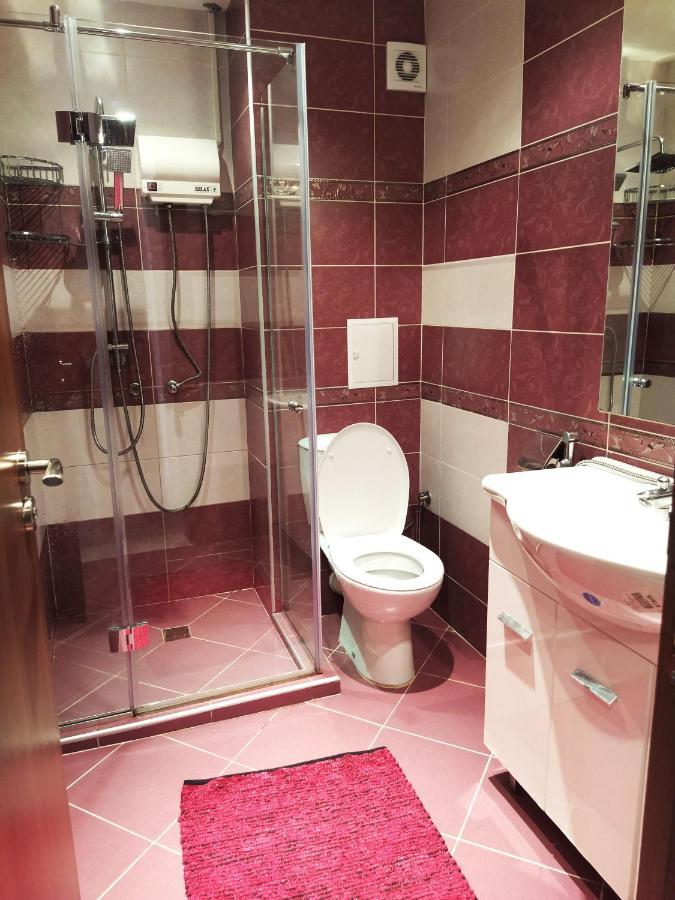 Modern Apartment In Бургас Экстерьер фото